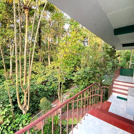 Ammus Homestay Thekkady Exterior photo
